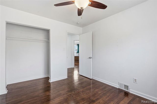 6457 Deering Street, Garden City, MI 48135