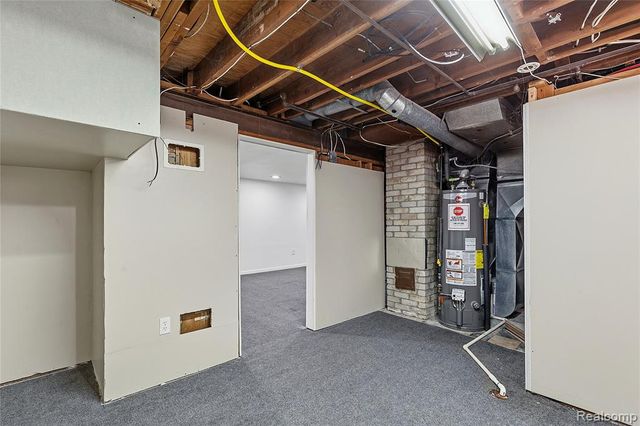 6457 Deering Street, Garden City, MI 48135