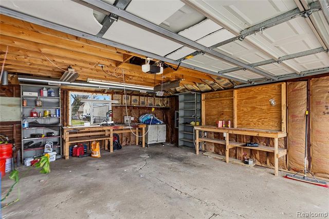 6457 Deering Street, Garden City, MI 48135