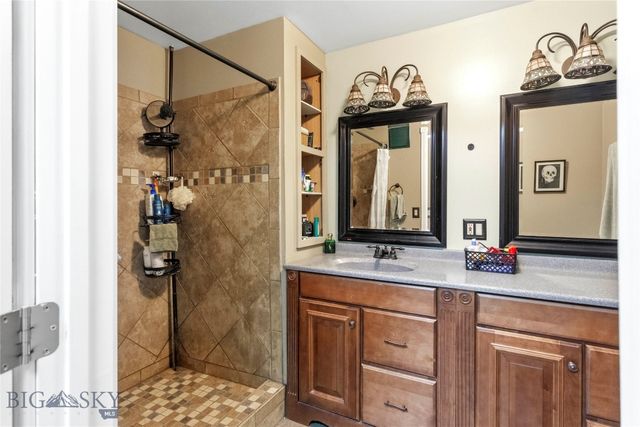 240 Roosevelt Drive, Butte, MT 59701