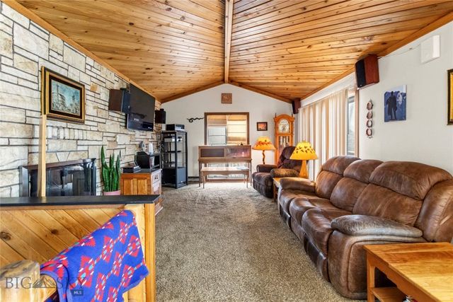 240 Roosevelt Drive, Butte, MT 59701
