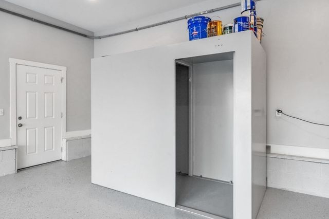 2206 Hwy 48 S, Dickson, TN 37055