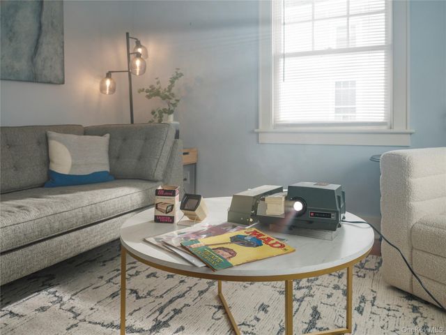 20715 Main Road, Orient, NY 11957