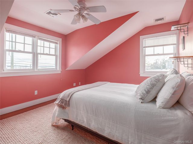 20715 Main Road, Orient, NY 11957