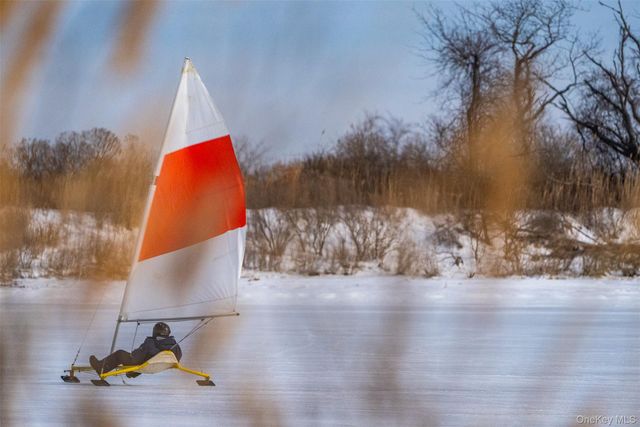 20715 Main Road, Orient, NY 11957