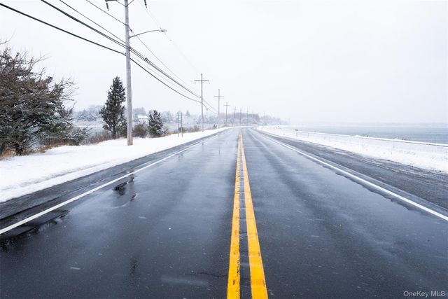 20715 Main Road, Orient, NY 11957