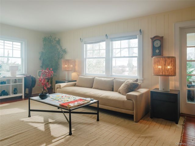 20715 Main Road, Orient, NY 11957