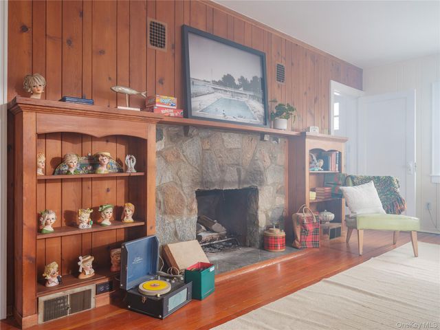 20715 Main Road, Orient, NY 11957