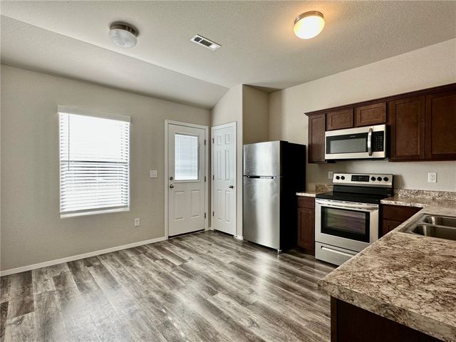 116 Cooper Street, Huntsville, AR 72740