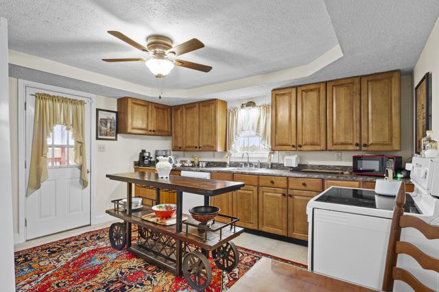 1786 Newtown Pike, Georgetown, KY 40324