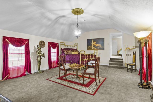 1786 Newtown Pike, Georgetown, KY 40324