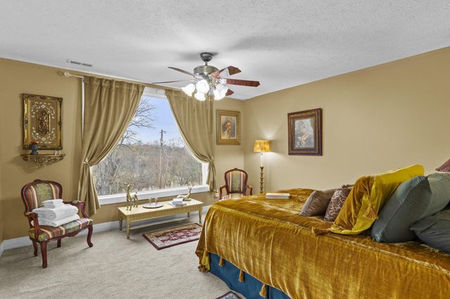 1786 Newtown Pike, Georgetown, KY 40324