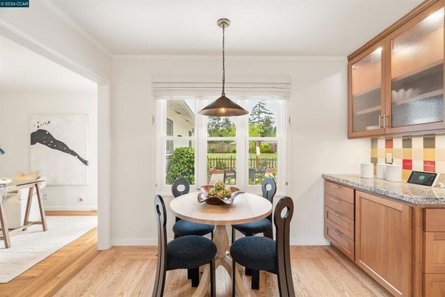 2830 Kinney Dr, Lafayette, CA 94595