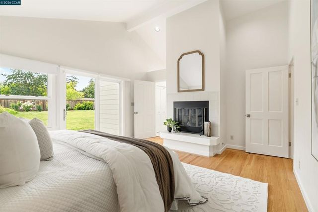2830 Kinney Dr, Lafayette, CA 94595