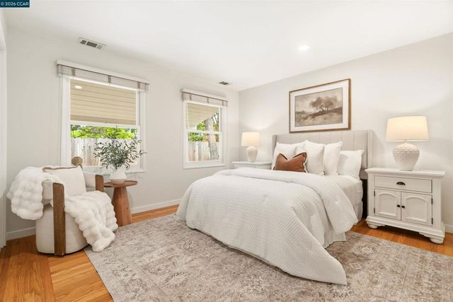2830 Kinney Dr, Lafayette, CA 94595