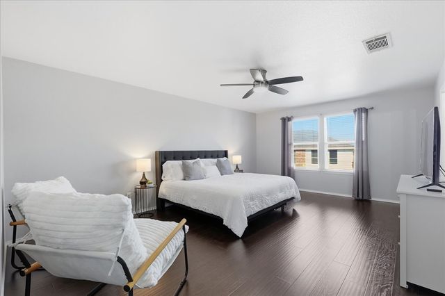 6908 Derbyshire Drive, Fort Worth, TX 76137