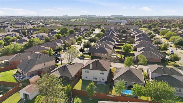 6908 Derbyshire Drive, Fort Worth, TX 76137