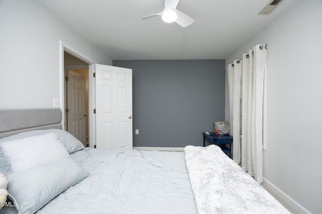1112 Renshaw Court, Cary, NC 27518