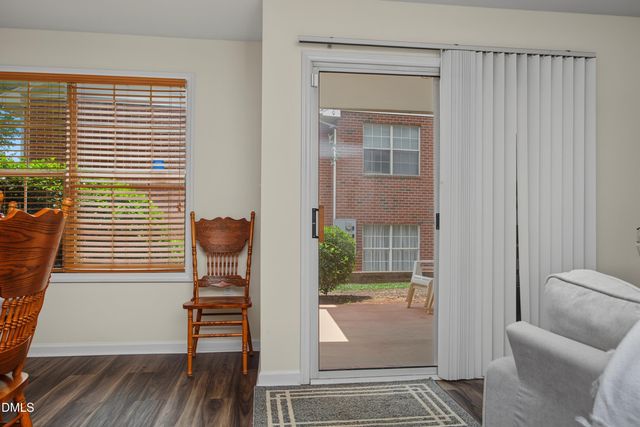 1112 Renshaw Court, Cary, NC 27518