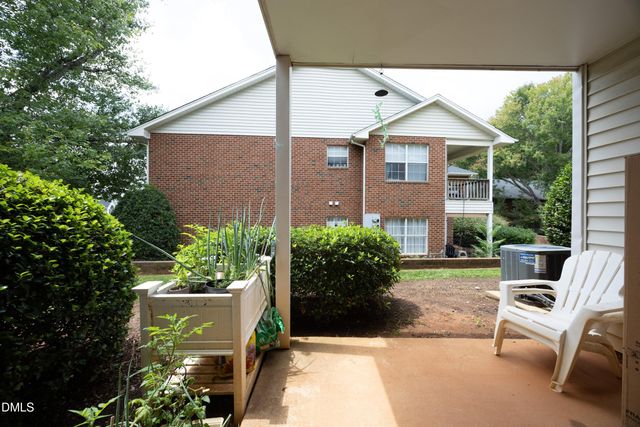 1112 Renshaw Court, Cary, NC 27518