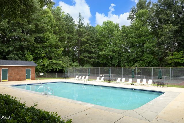 1112 Renshaw Court, Cary, NC 27518
