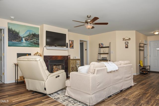 1112 Renshaw Court, Cary, NC 27518