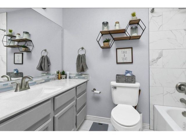 110 N 48th Ave Ct, Greeley, CO 80634