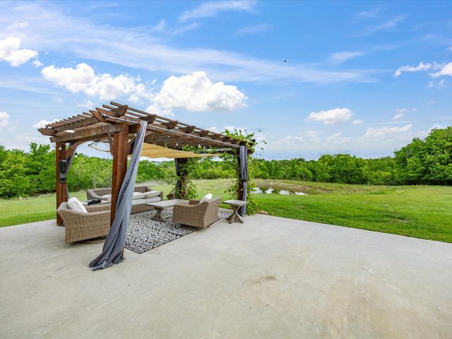 104 Marina Del Ray, Bridgeport, TX 76426
