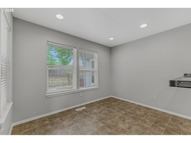 14223 Nw 28TH Pl, Vancouver, WA 98685