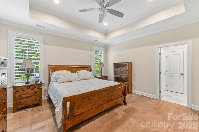 9833 Ardley Park Way, Charlotte, NC 28227