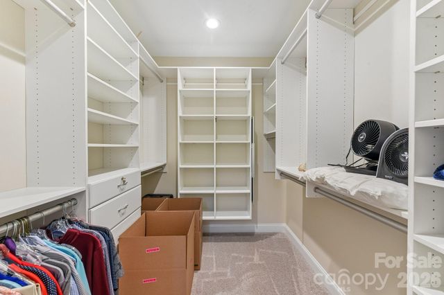 9833 Ardley Park Way, Charlotte, NC 28227