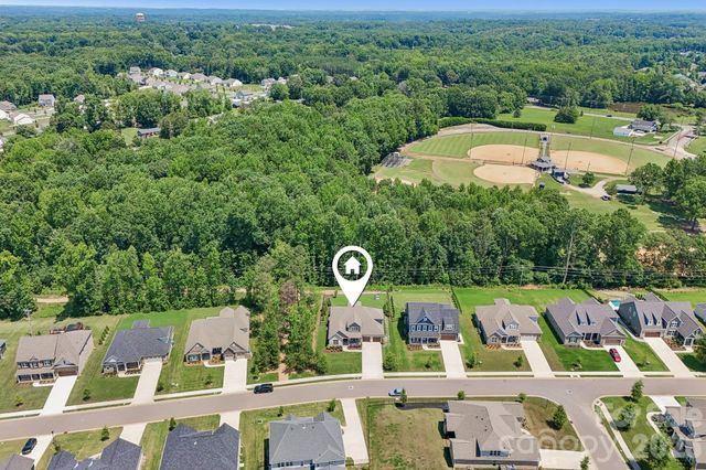 9833 Ardley Park Way, Charlotte, NC 28227