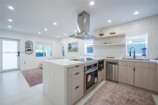 545 NW 47th St, Miami, FL 33127