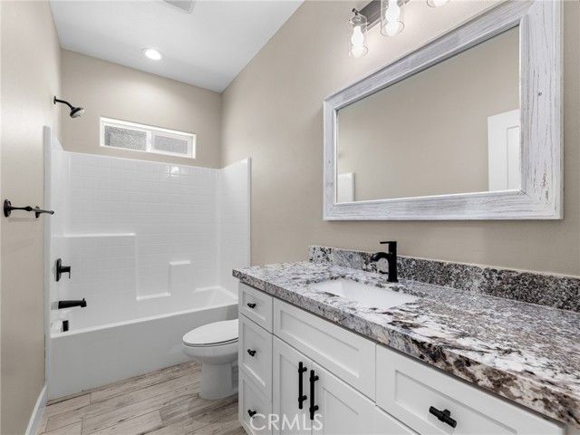 16465 Koda Road, Apple Valley, CA 92307