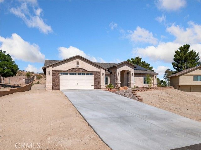 16465 Koda Road, Apple Valley, CA 92307