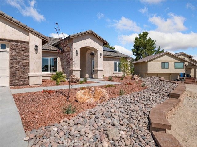 16465 Koda Road, Apple Valley, CA 92307