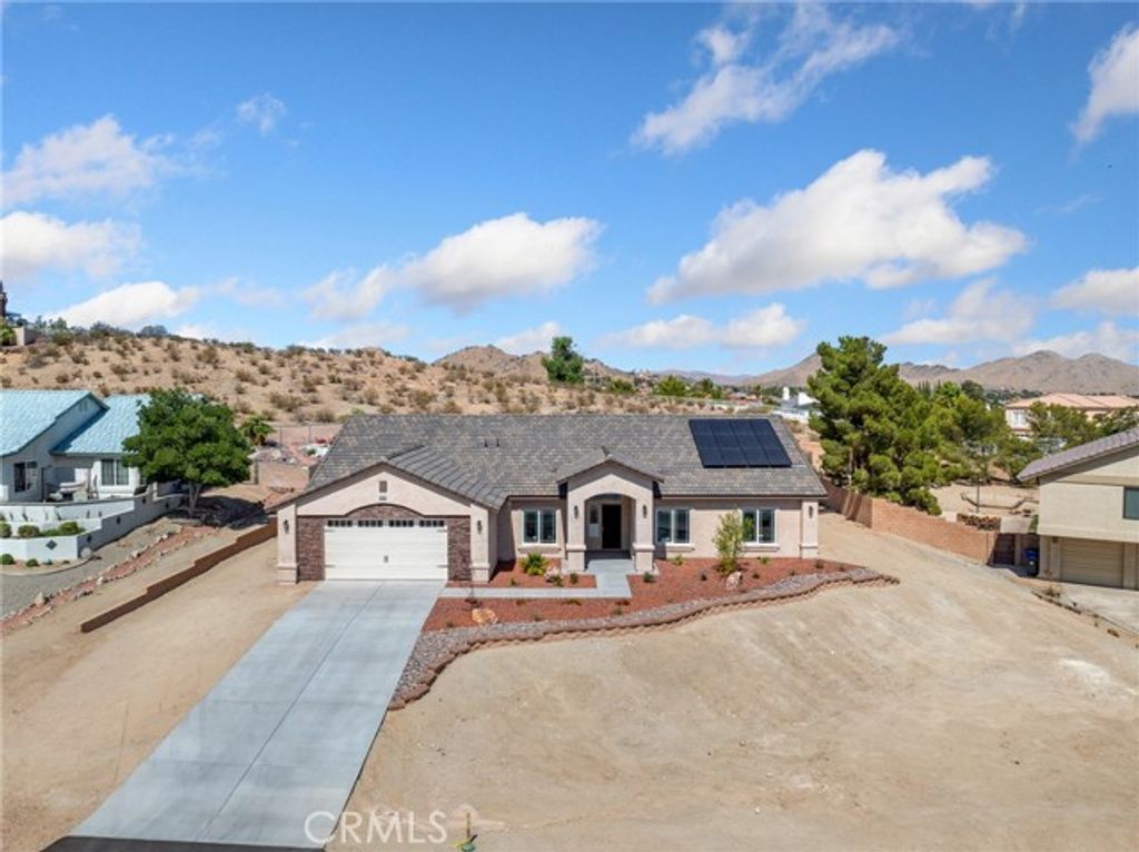 16465 Koda Road, Apple Valley, CA 92307