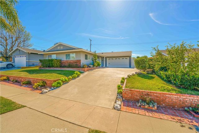 5482 Myra, Cypress, CA 90630