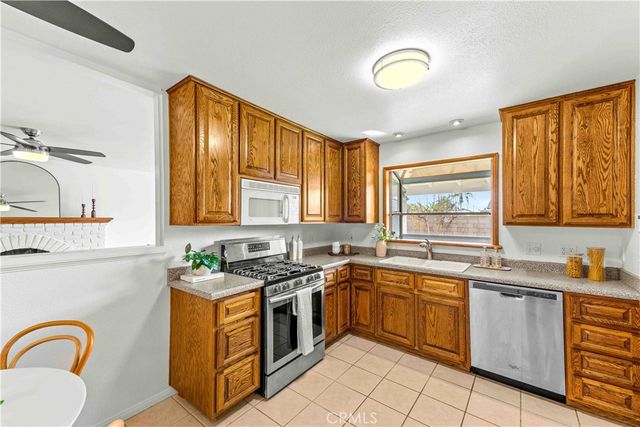 5482 Myra, Cypress, CA 90630