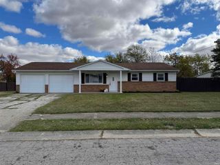 3400 S Opechee Drive, Muncie, IN 47302