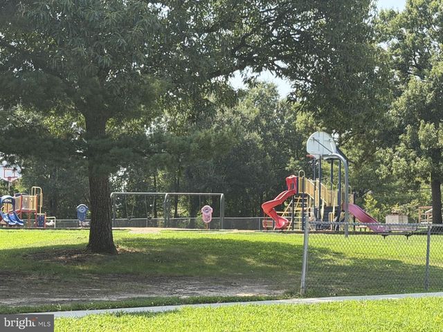 4100 KENNY ST, Beltsville, MD 20705