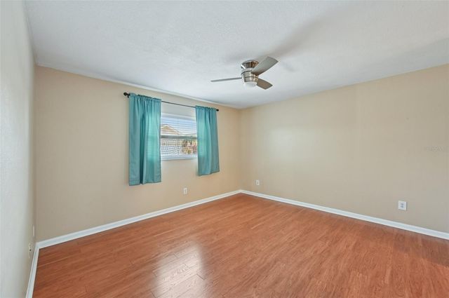 332 CLUB MANOR DRIVE, Sun City Center, FL 33573