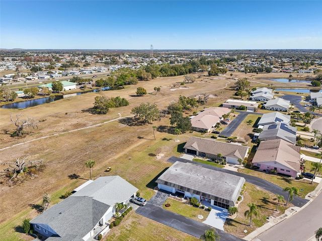 332 CLUB MANOR DRIVE, Sun City Center, FL 33573