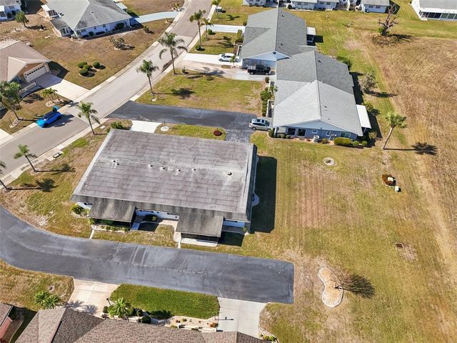 332 CLUB MANOR DRIVE, Sun City Center, FL 33573