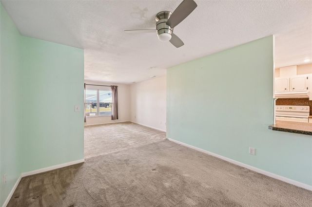 332 CLUB MANOR DRIVE, Sun City Center, FL 33573