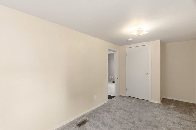2028 E MISSION Ave, Spokane, WA 99202