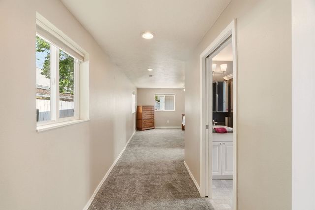 2028 E MISSION Ave, Spokane, WA 99202