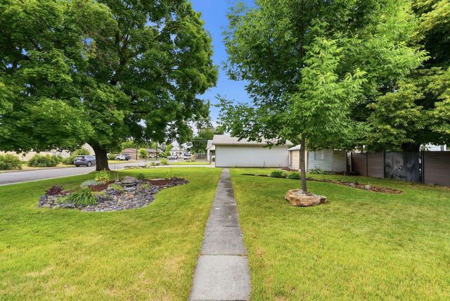 2028 E MISSION Ave, Spokane, WA 99202