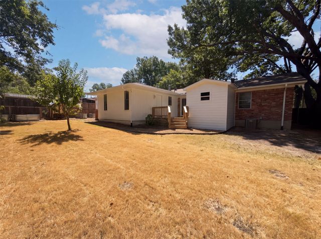 808 Griffin Street, Mckinney, TX 75069