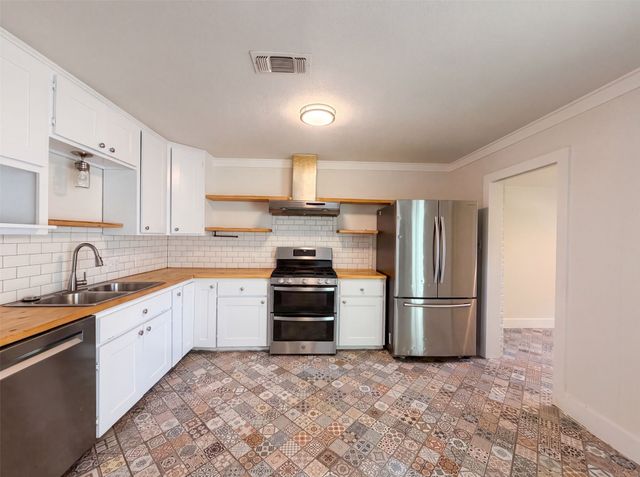 808 Griffin Street, Mckinney, TX 75069